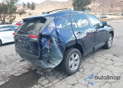 2024 Toyota Rav4 Xle из США, поврежденный, VIN JTMW1RFV6RJ026978